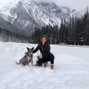 Meet your Posher, Emily